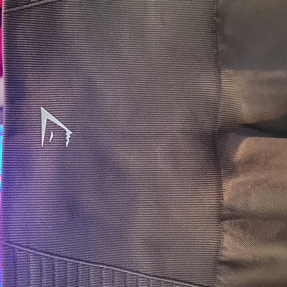 Small gymshark tights